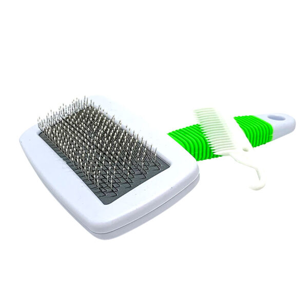 Cepillo Cerdas metalicas elasticadas y mango ABS - Mediano